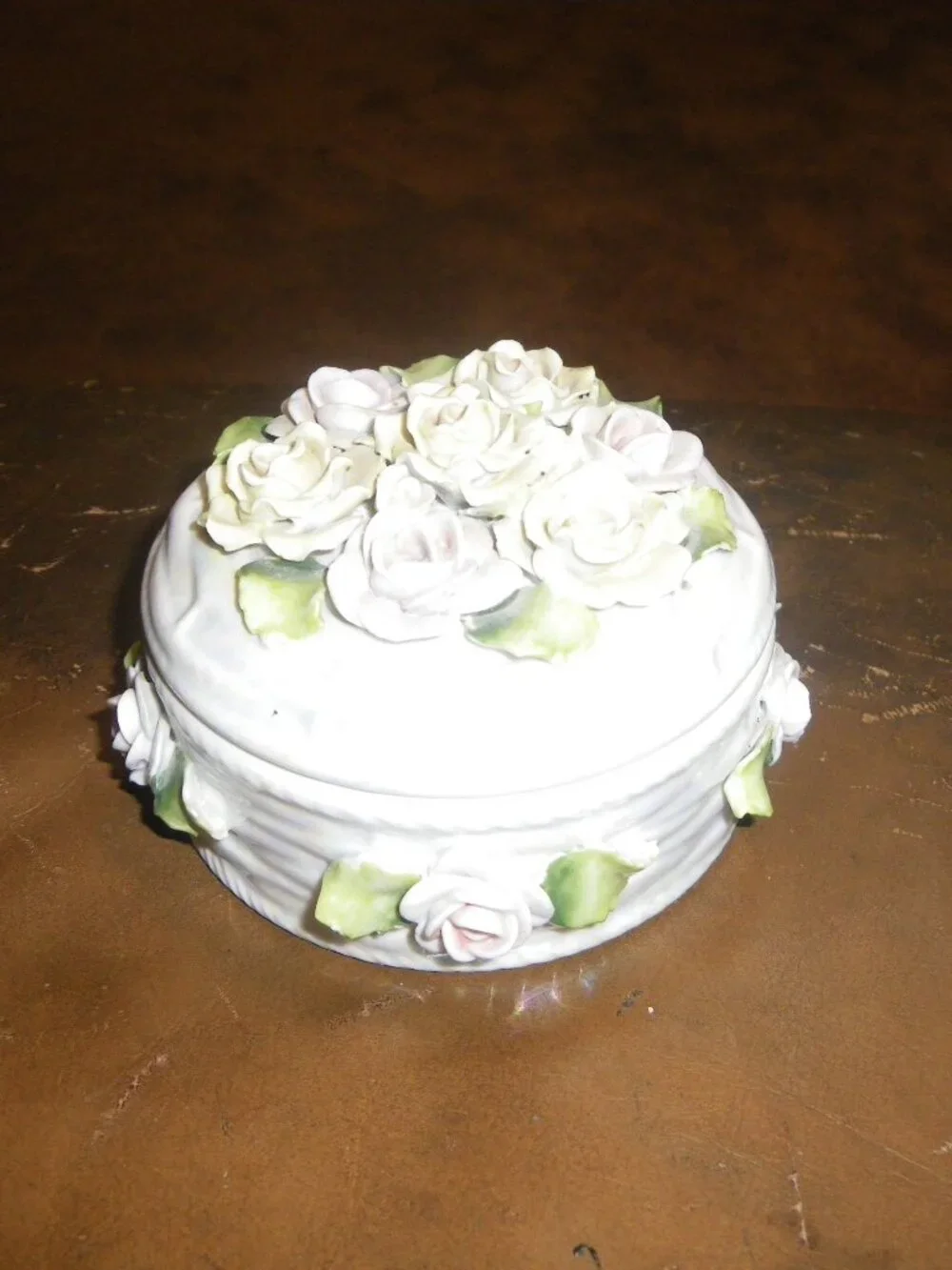Vintage Small Porcelain Jewelry Trinket Lidded Bowl w/ Lovely Roses Germany